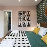 Flh Campo Ourique Afro-Bohemian Retreat