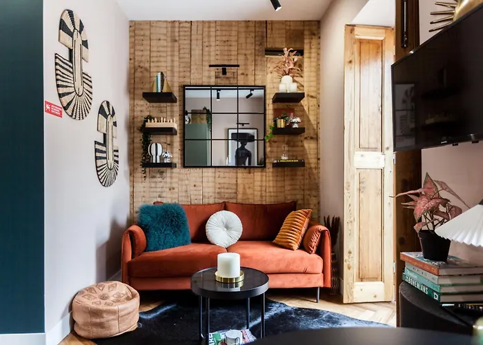 Flh Campo Ourique Afro-Bohemian Retreat